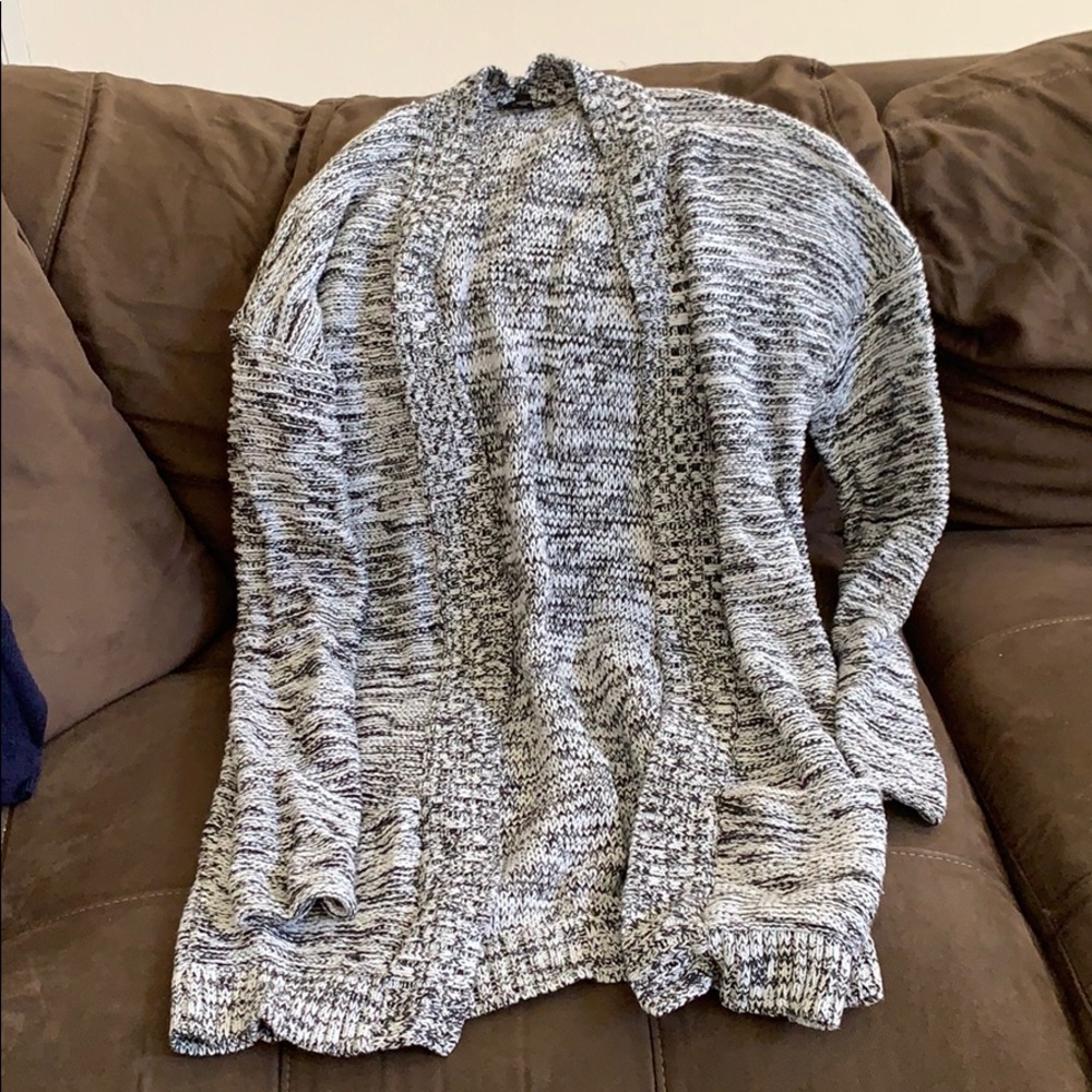 Long cardigan sweater